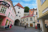 Das Tor am Langen Domberg markiert bis heute die Grenze zwischen Unter- und Oberstadt. Hier werden auch Sie whrend der Stadtfhrung hindurchschlpfen